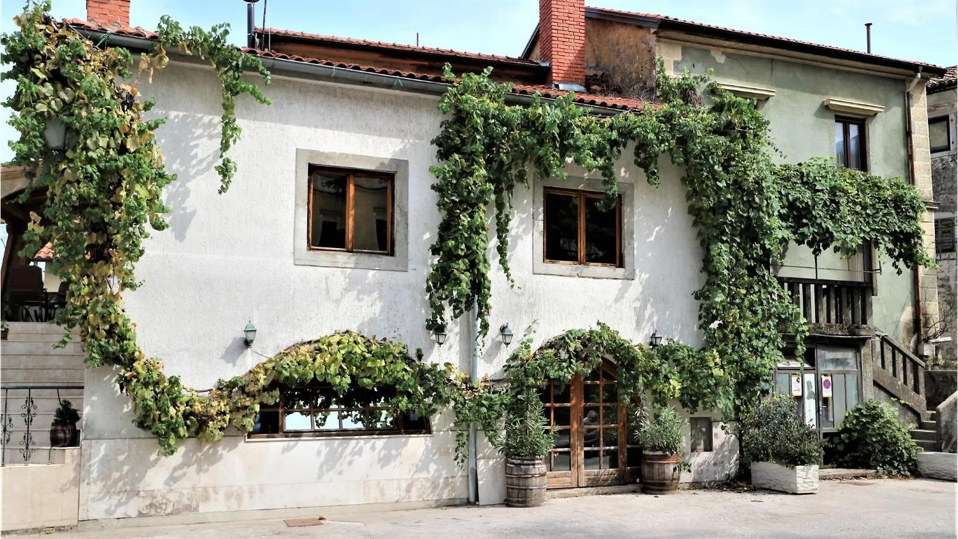 Stunning Apartment In Kastav With Jacuzzi 0*,  Croatia